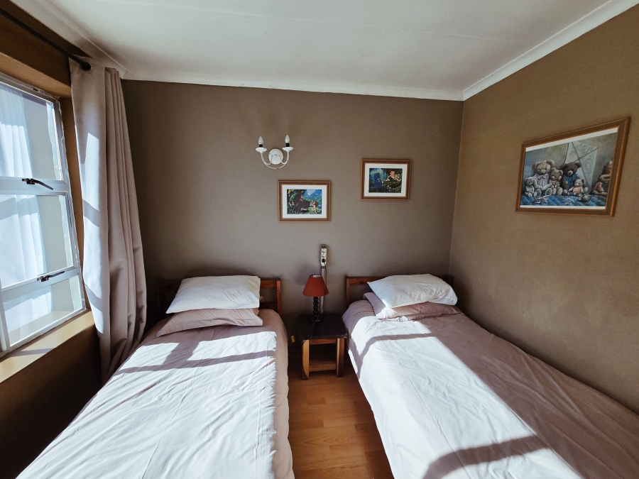 18 Bedroom Property for Sale in Geelhoutboom AH Western Cape